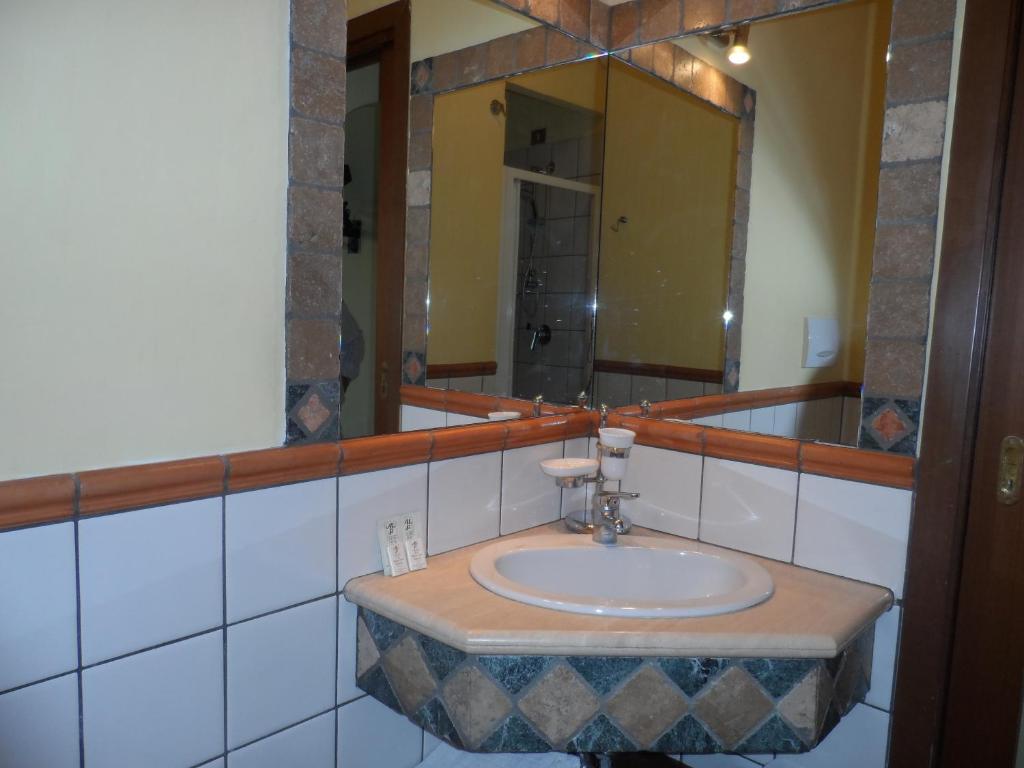 Bagno di Albergo Lucia Pagnanelli