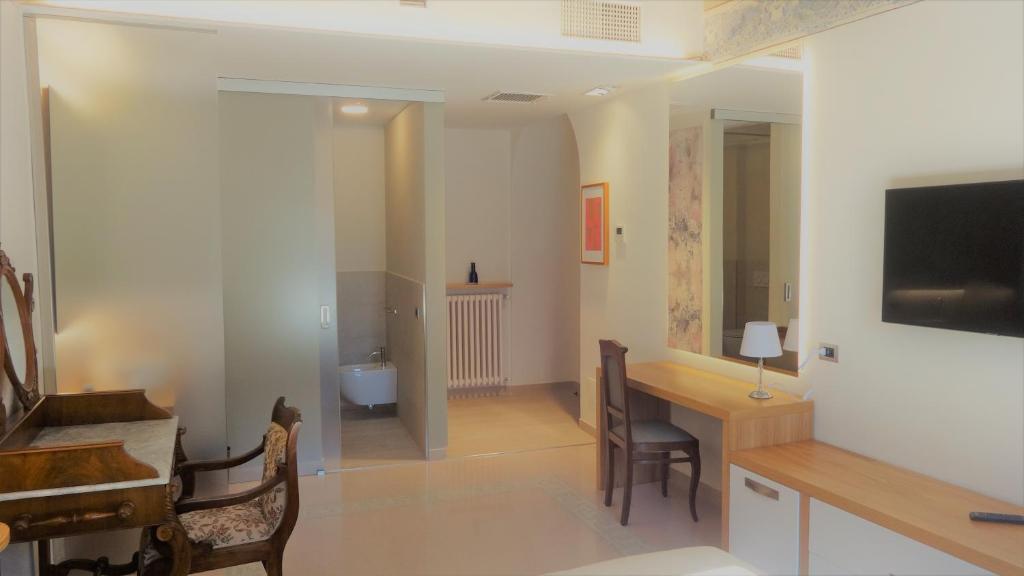 Portica10 Assisi - 11