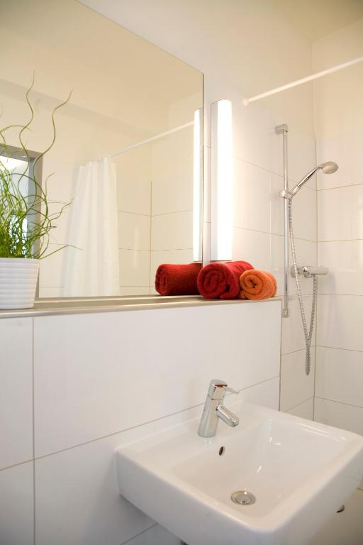 Hostel Köln - Resim 8