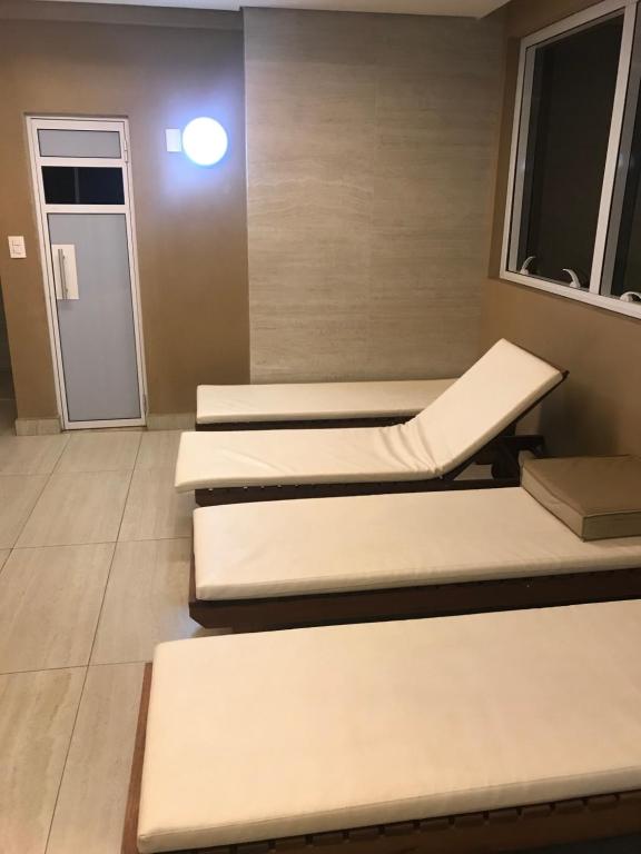  Flat no Brookfield Towers