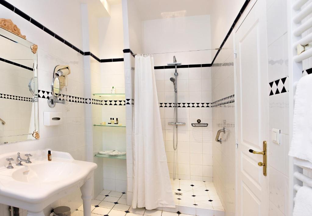 Domaine et Golf de Vaugouard - La Maison Younan - Chambre Deluxe Dans Le Château