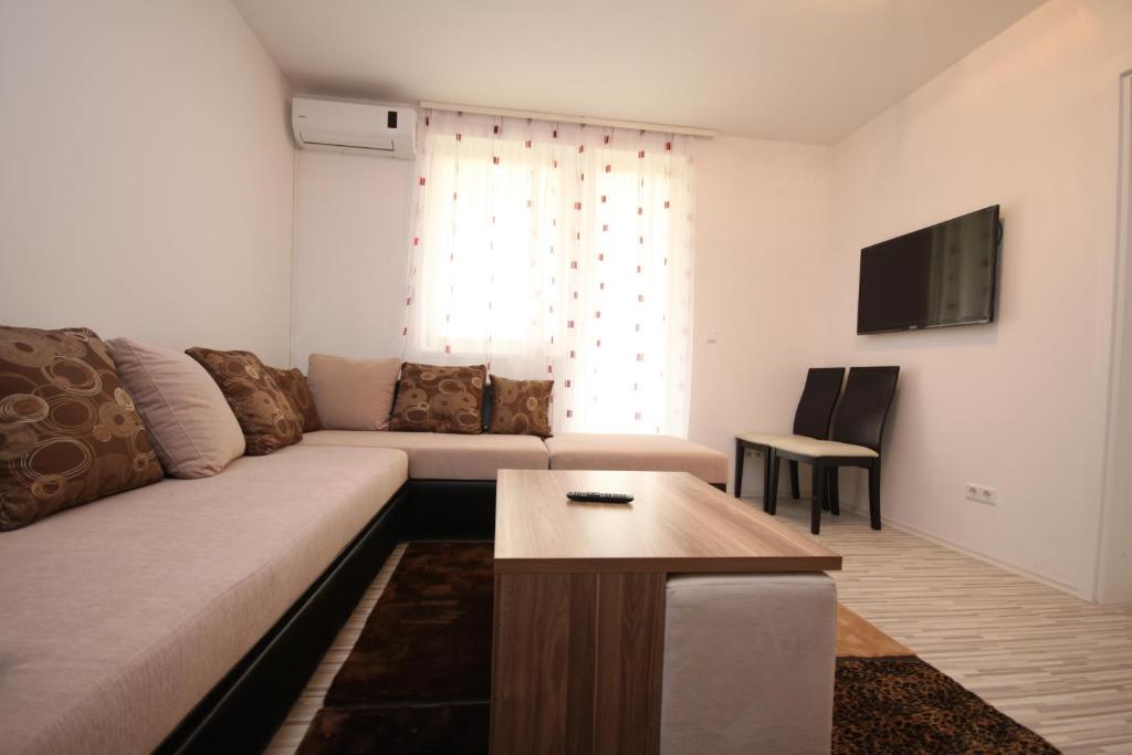 TV a/nebo společenská místnost v ubytování Sarajevo Apartments