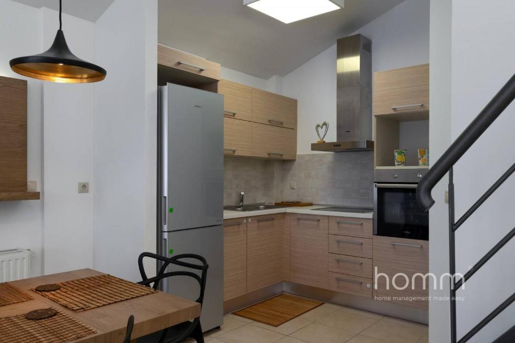 137m² homm New Apartment with Acropolis View 7ppl