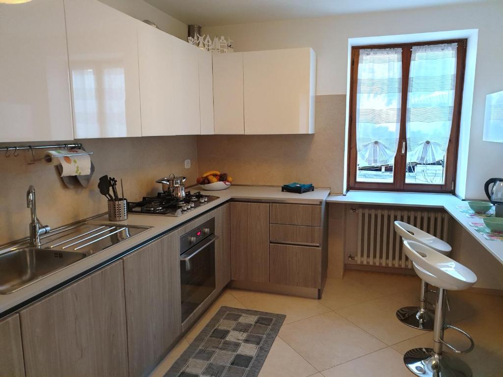 Kuchnia lub aneks kuchenny w obiekcie Casa Genny