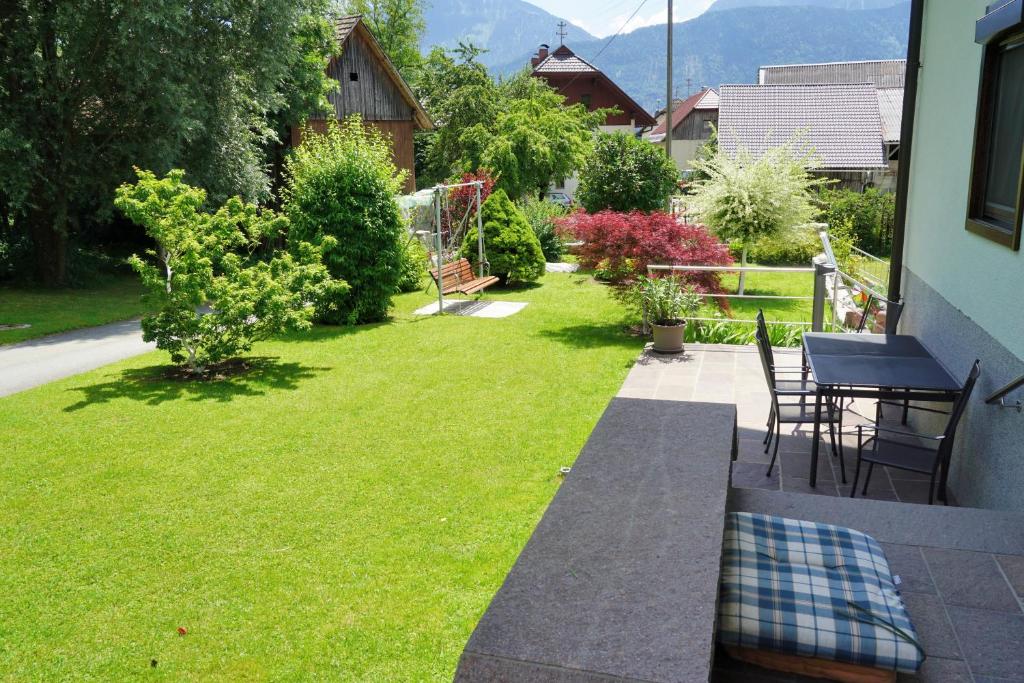 Nespecifikovaný výhled na hory nebo výhled na hory při pohledu z apartmánu