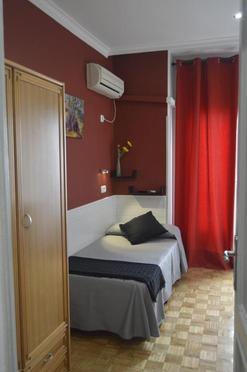 Hostal Aresol - 1