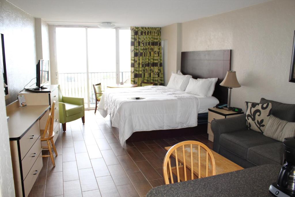 Cove Motel Oceanfront - Salle De Vue Sur L'océan Avec Lit King
