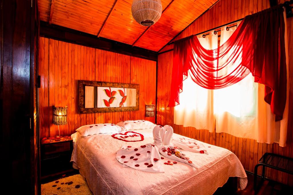  Hotel Fazenda Floresta Negra