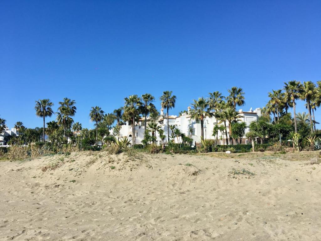 Costalita beach, Estepona – Bijgewerkte prijzen 2022
