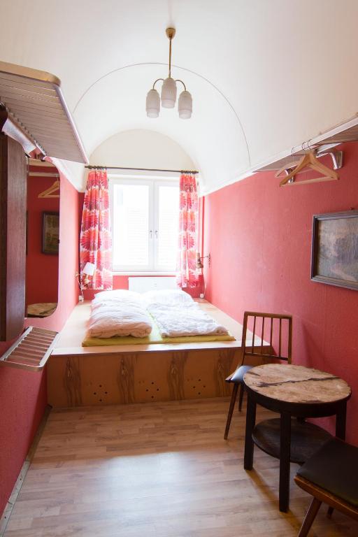Letto o letti in una camera di Labyrinth Hostel Weimar