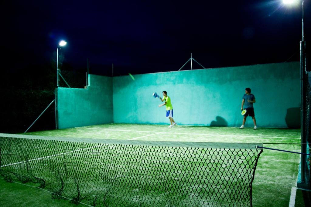Tenis a/nebo squash v ubytování Casas Rurales Cazorla-Alcón nebo okolí
