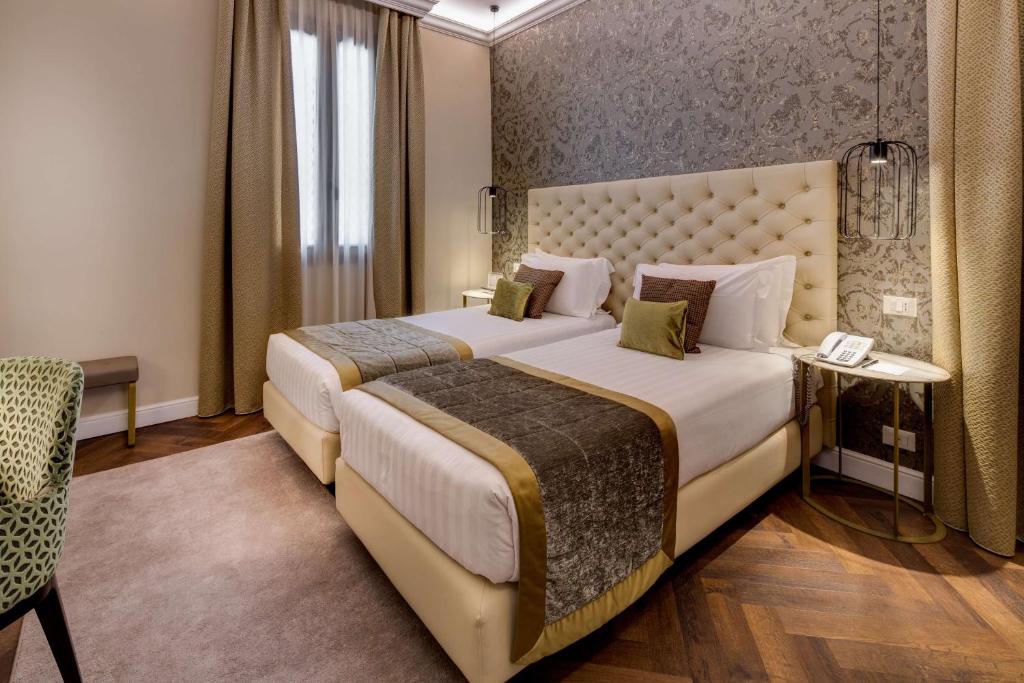 BW Premier Collection CHC Continental - Resim 42