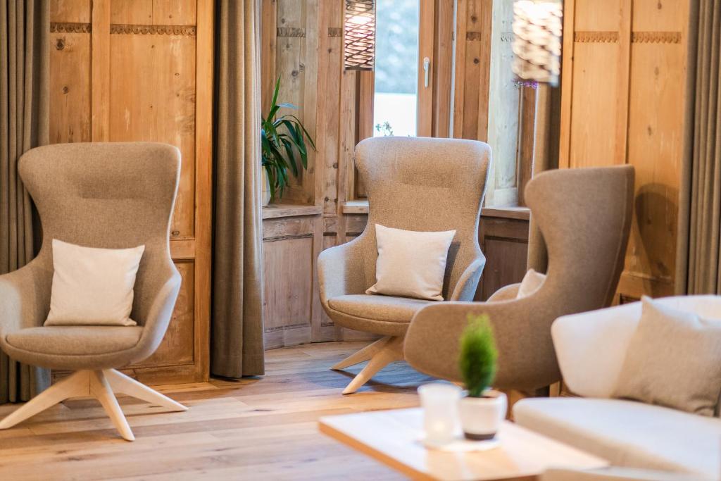 Posedenie v ubytovaní Hotel Madatsch