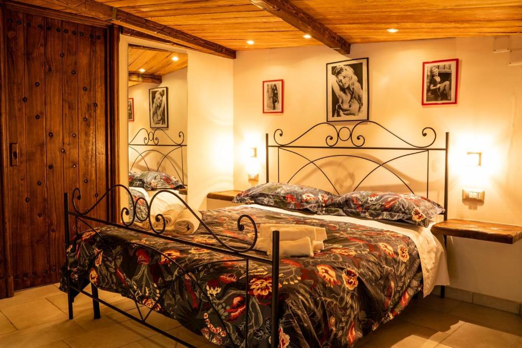 Suite Piazza del Gesù By DomusExtra - Apartment With Terrace