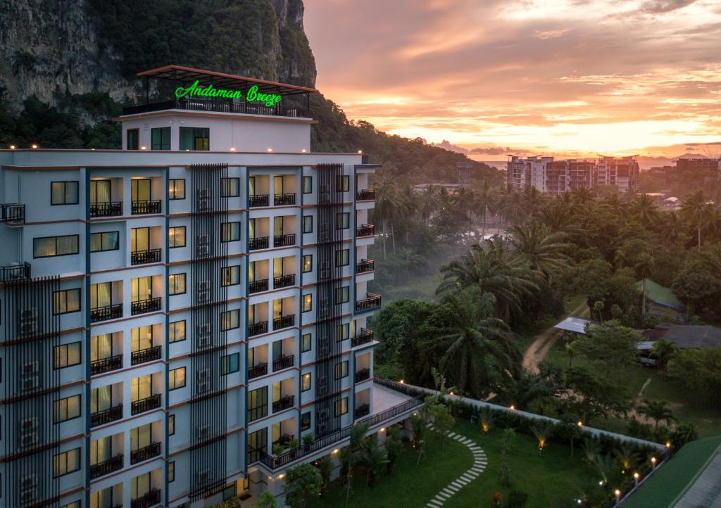 Nespecifikovaný výhled na hory nebo výhled na hory při pohledu z hotelu