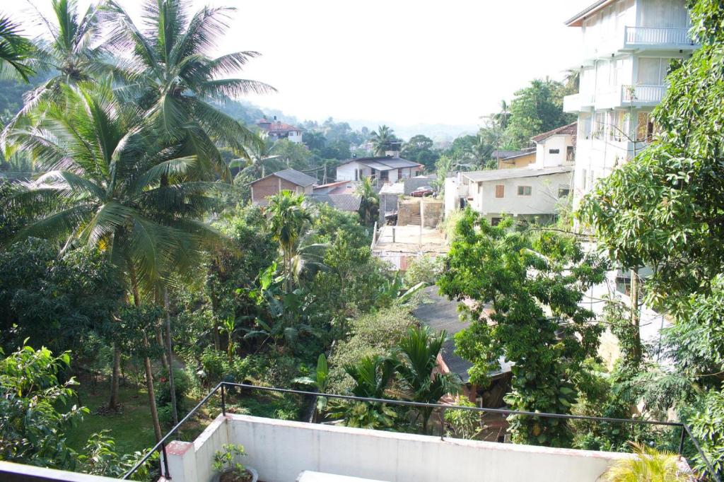 Zahrada ubytování Kandy Backpackers Hostel