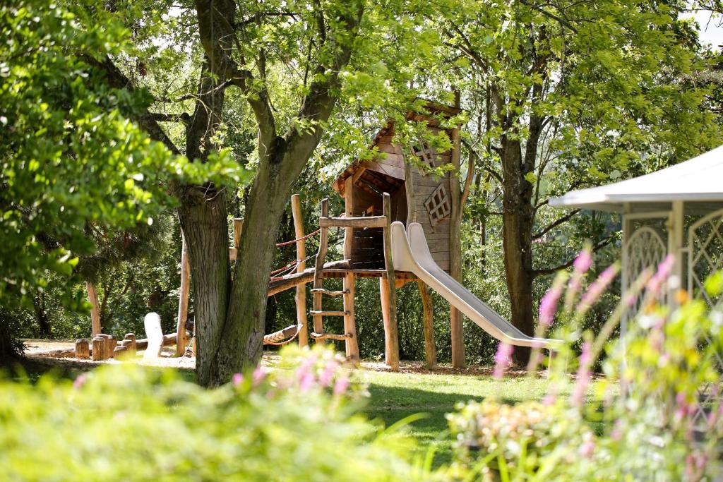 Zahrada ubytování Hotel und Gutsgaststätte Rappenhof
