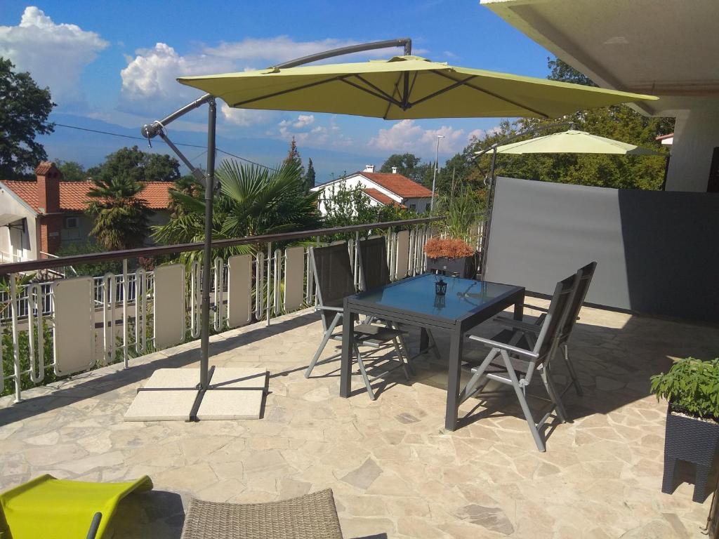 Balkon lub taras w obiekcie Apartments Martina
