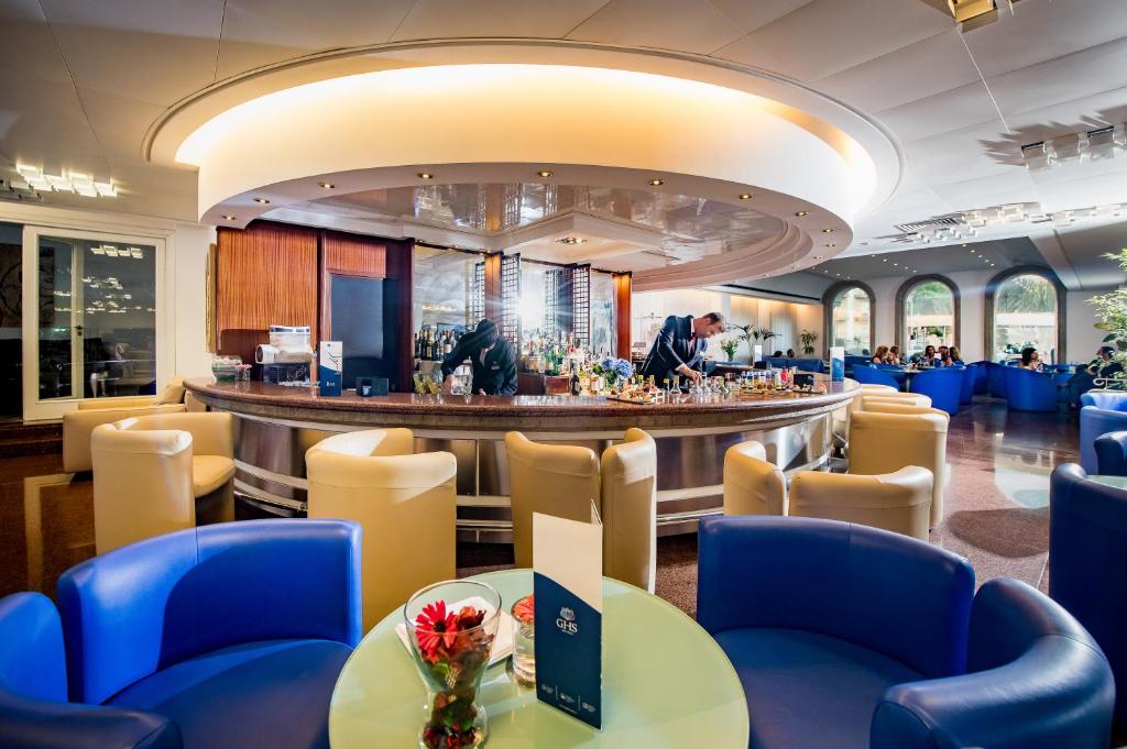 Astoria Palace Hotel - Resim 17