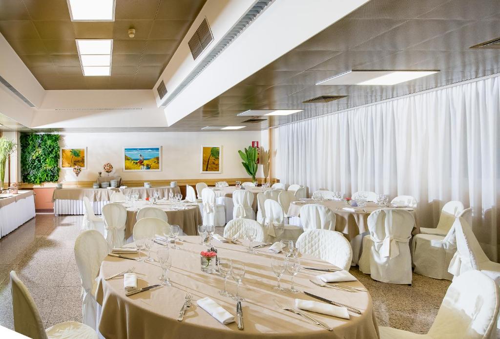 Astoria Palace Hotel - Resim 27