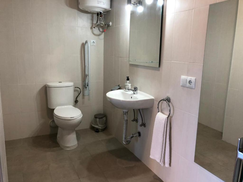 Hostal El Paraiso Playa Alicante, Alicante – Precios ...