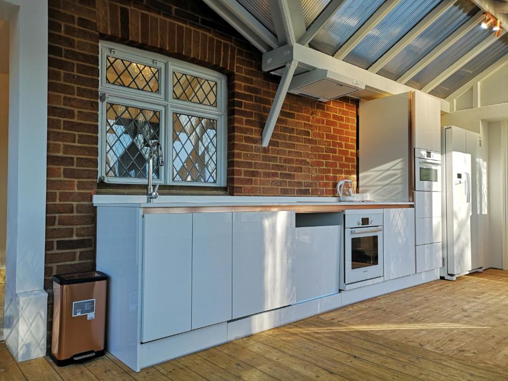 Easytoostay Paygate Cottage Brenchley - Casa De Tres Dormitorios