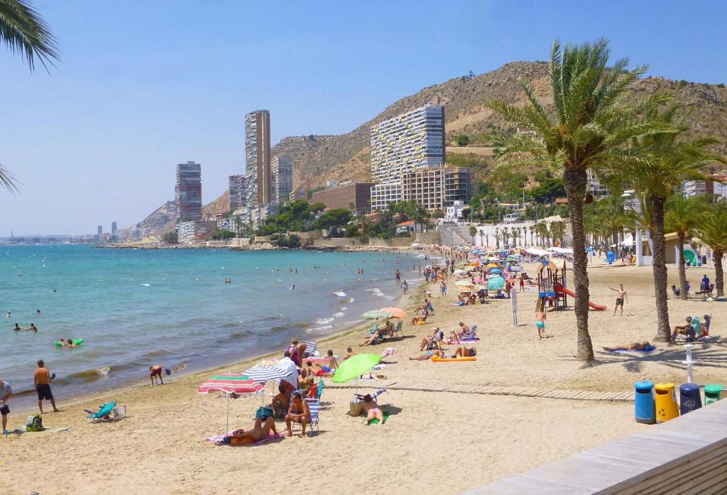 Hostal El Paraiso Playa Alicante, Alicante – Updated 2023 Prices