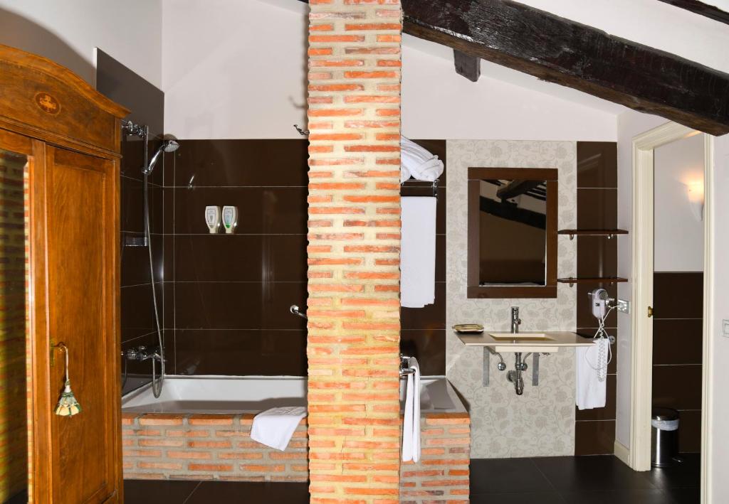 Hospedería Señorío de Briñas - 12