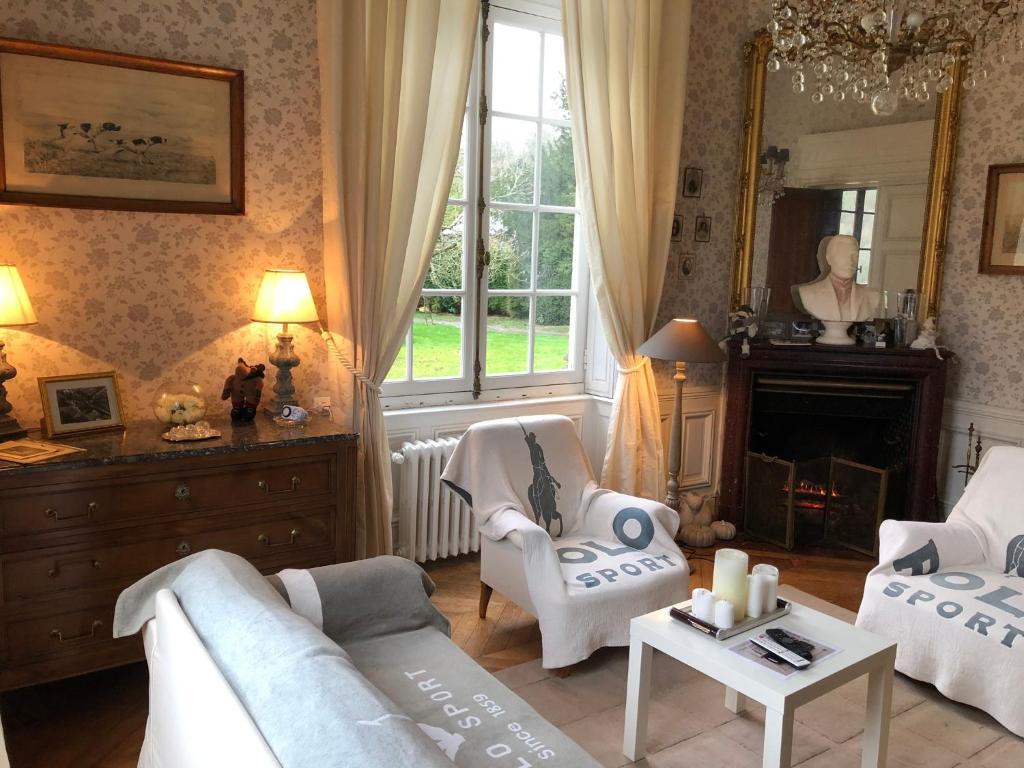 Posezení v ubytování Le Manoir de Bénédicte B&B