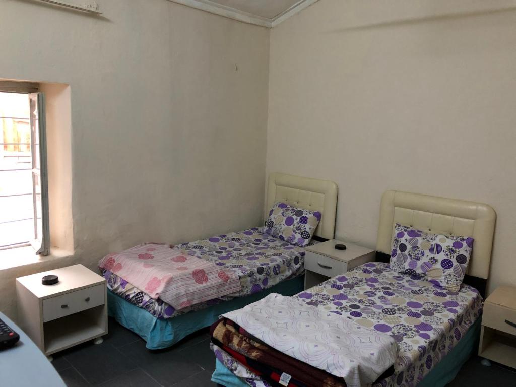 Ersoy Efe Pansiyon - Habitación Triple Económica Con Baño Compartido