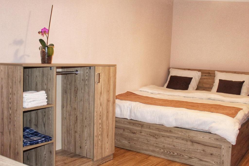 Llit o llits en una habitació de Rooms 3