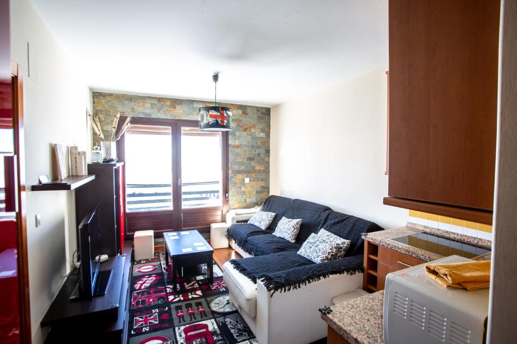 SUNNY - Two-Bedroom Apartment