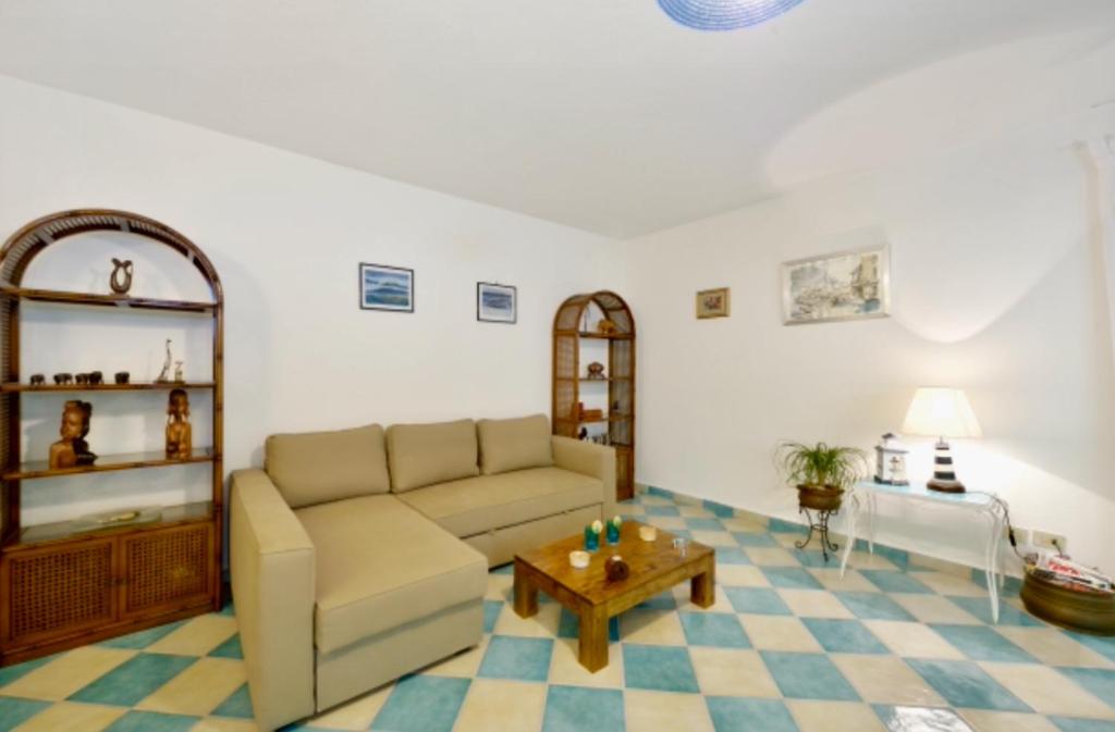 Villa Vincenzo Di Meglio - One-Bedroom House