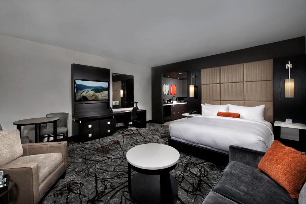 The Hotel at the University of Maryland - 