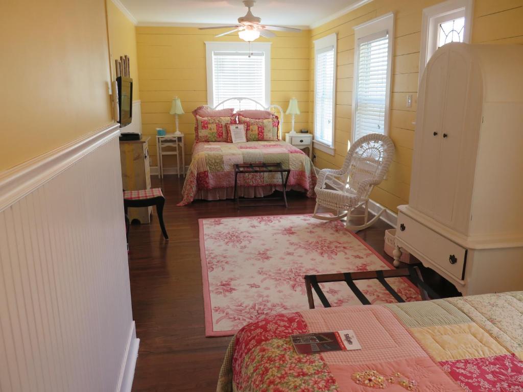 Yellow House B&B - Suite Queen Deluxe