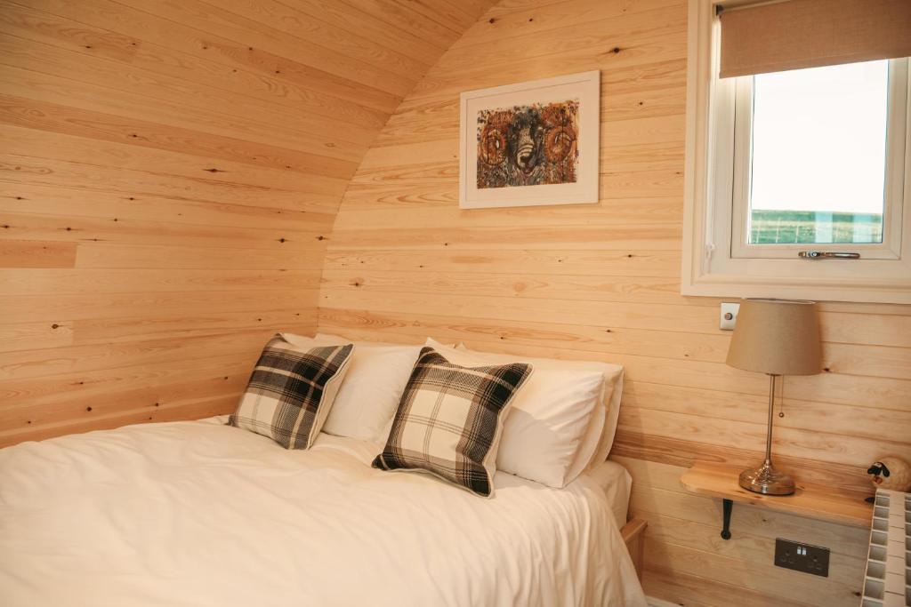Postel nebo postele na pokoji v ubytování Braeside Retreats
