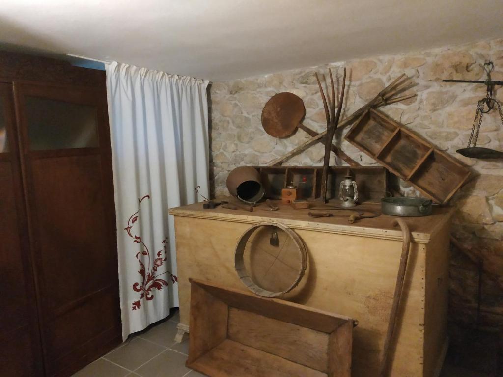 Spitaki Spata Airport Studio - 19