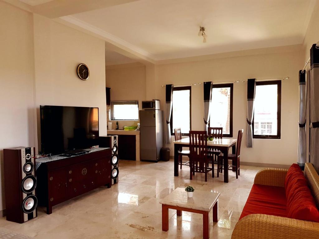 Medewi Manor - Apartment With Sea View