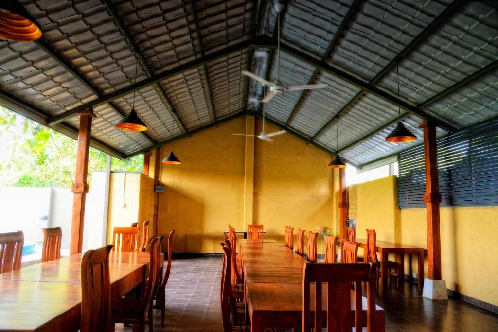 Restaurace v ubytování Green View Resort - Anuradhapura