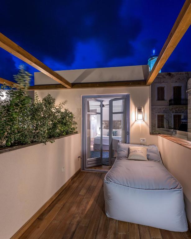 Posezení v ubytování Shapes Luxury Suites