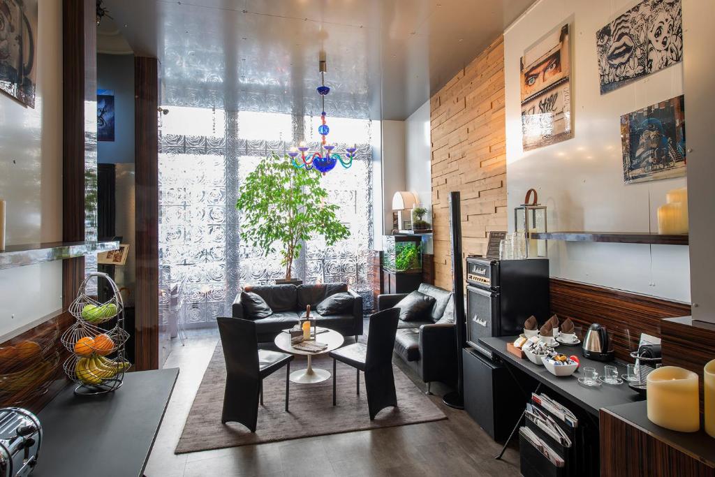 Hotel de Paris - Resim 4