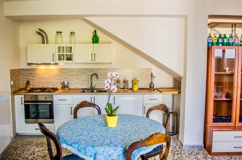 Villa Vincenzo Di Meglio - One-Bedroom House