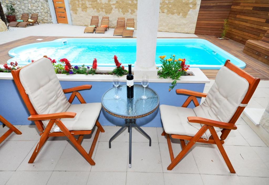 Villa Bougenvilia Tomas - 13