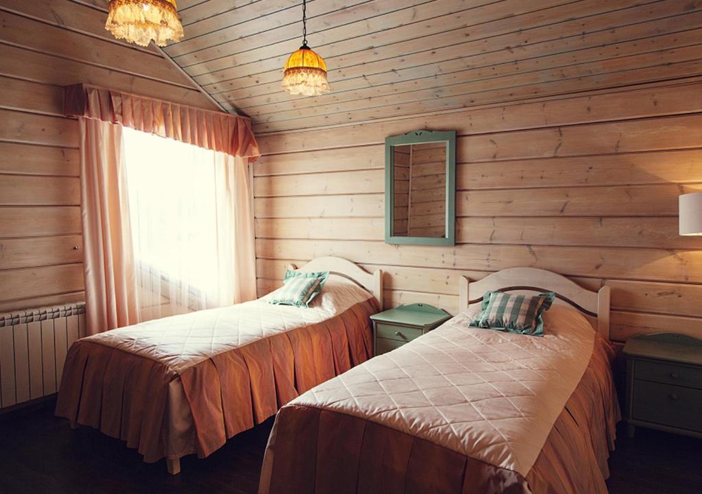 Park Hotel Tseleyevo - Superieure Viervoudige Kamer