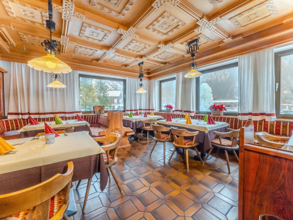 Restaurace v ubytování Hotel Pontives