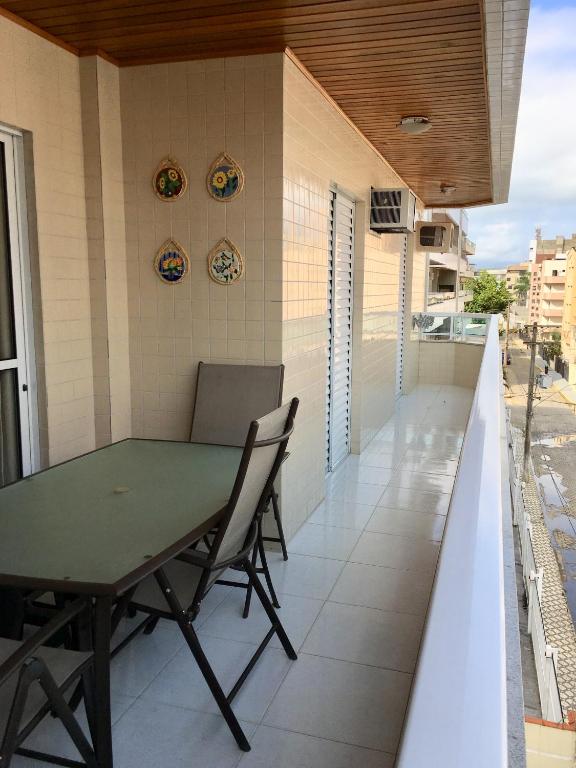  Excelente Apartamento a 100m da praia