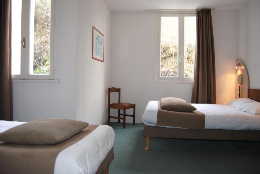 Adonis Lourdes - Notre Dame de la Sarte - Triple Room