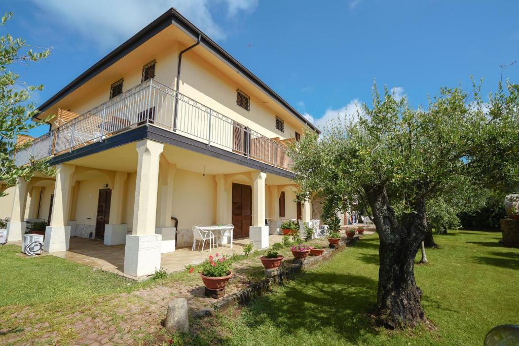 Villa D'Aquino - 11