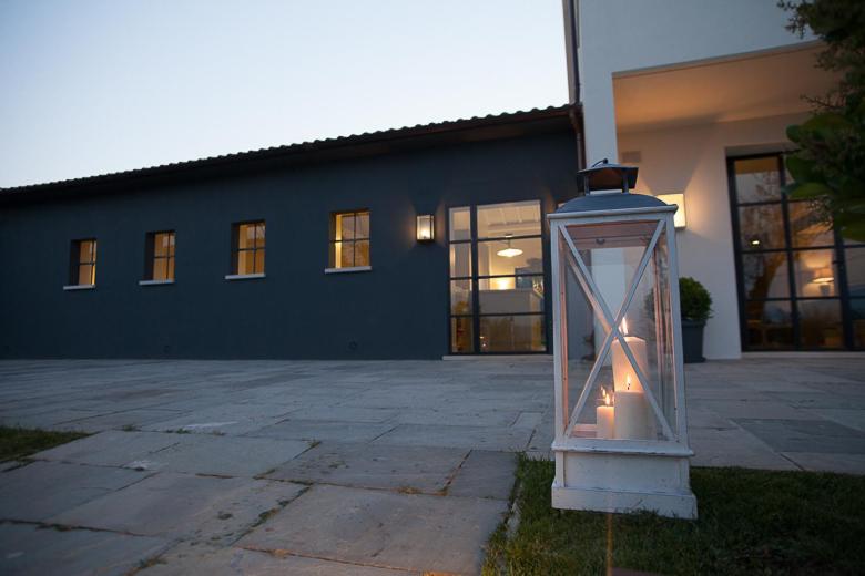 Budova, kde se the country house nachází