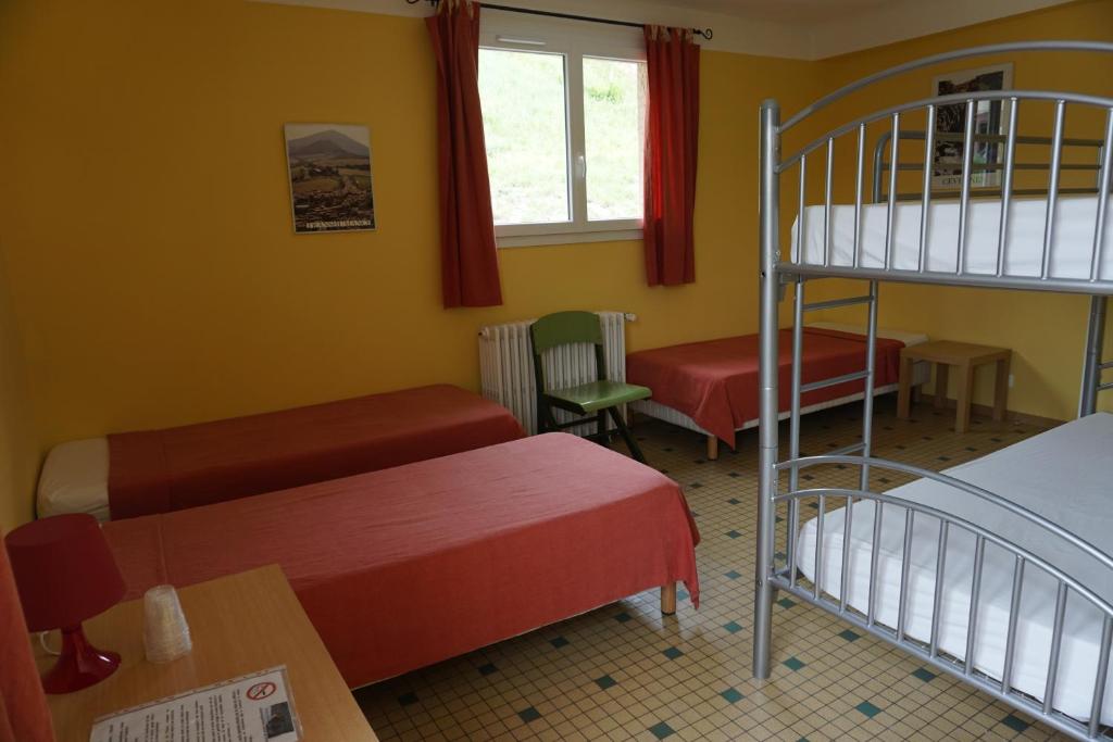 Gîte des Grands Causses - Familienzimmer Mit Gemeinschaftsbad